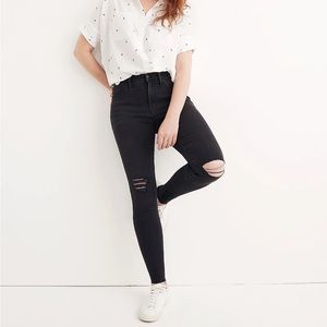 Madewell 9" Mid-Rise Skinny Jeans in Black Sea
